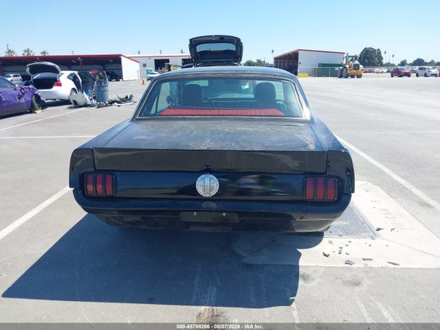 45788266 :رقم المزاد ، 5F07U165424 vin ، 1965 Ford Mustang مزاد بيع