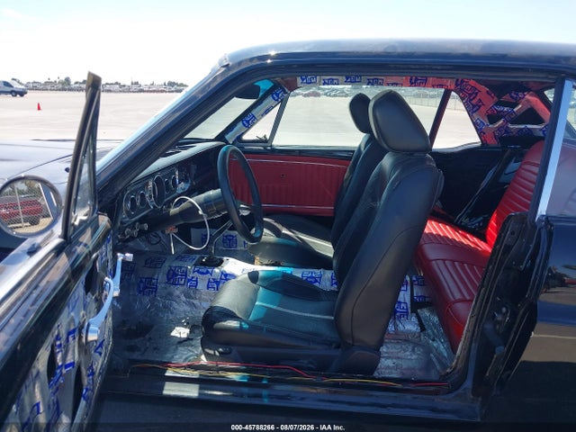 45788266 :رقم المزاد ، 5F07U165424 vin ، 1965 Ford Mustang مزاد بيع