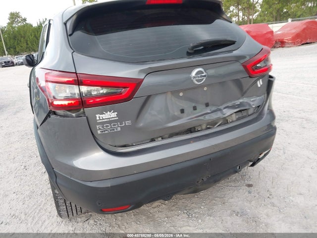 JN1BJ1AV2MW566284 Nissan Rogue Sport S Fwd Xtronic Cvt