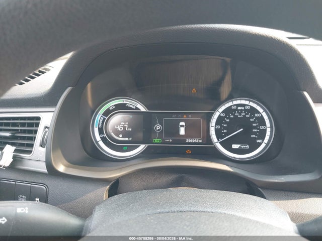 KNDCB3LC8J5201213 KIA NIRO LX