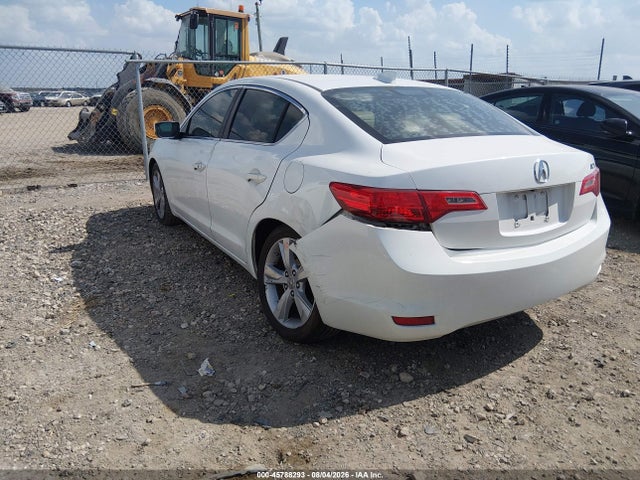 2015 Acura Ilx 2.0l მანქანა იყიდება აუქციონზე, vin: 19VDE1F75FE002445, აუქციონის ნომერი: 45788293
