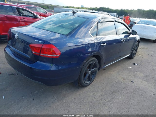 Продаж на аукціоні авто 2013 Volkswagen Passat 2.0l Tdi Se, vin: 1VWBN7A32DC103319, номер лоту: 45788309