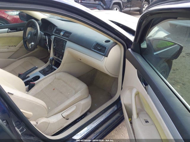 Продаж на аукціоні авто 2013 Volkswagen Passat 2.0l Tdi Se, vin: 1VWBN7A32DC103319, номер лоту: 45788309