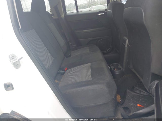 1C4NJRBB6GD781714 Jeep Patriot Sport