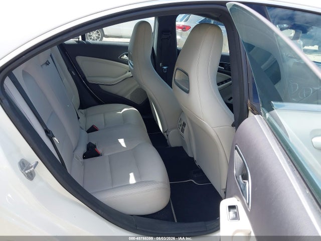 45788399 :رقم المزاد ، WDDSJ4EB3EN059065 vin ، 2014 Mercedes-benz Cla 250 مزاد بيع