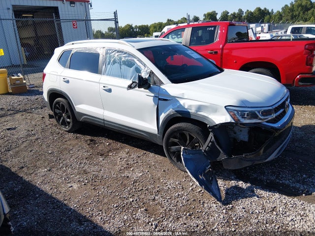 45788403 :رقم المزاد ، 3VV1X7B20NM004675 vin ، 2022 Volkswagen Taos 1.5t Sel مزاد بيع