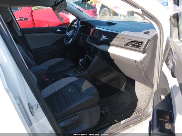 Продажа на аукционе авто 2022 Volkswagen Taos 1.5t Sel, vin: 3VV1X7B20NM004675, номер лота: 45788403