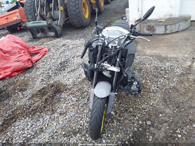 Yamaha FZ10 2017 JYARN48E3HA000317 Image 5