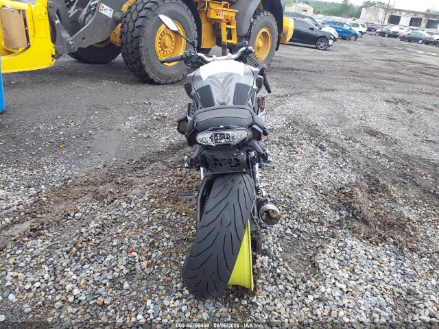 Yamaha FZ10 2017 JYARN48E3HA000317 Image 6