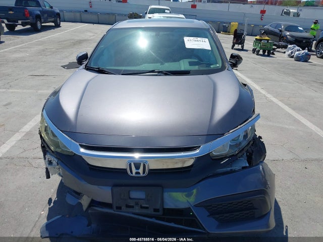 Продаж на аукціоні авто 2018 Honda Civic Ex, vin: 2HGFC2F77JH535214, номер лоту: 45788516