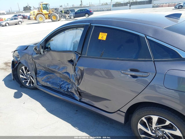 Продаж на аукціоні авто 2018 Honda Civic Ex, vin: 2HGFC2F77JH535214, номер лоту: 45788516