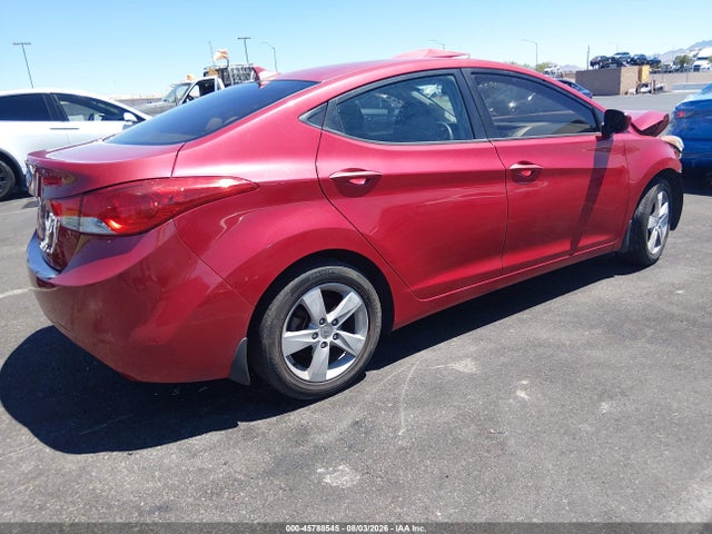 Продажа на аукционе авто 2013 Hyundai Elantra Gls, vin: KMHDH4AE9DU944126, номер лота: 45788545