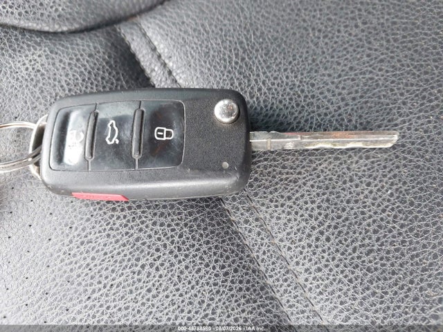 2011 Volkswagen Jetta 2.5l Se მანქანა იყიდება აუქციონზე, vin: 3VWDZ7AJ9BM327470, აუქციონის ნომერი: 45788580
