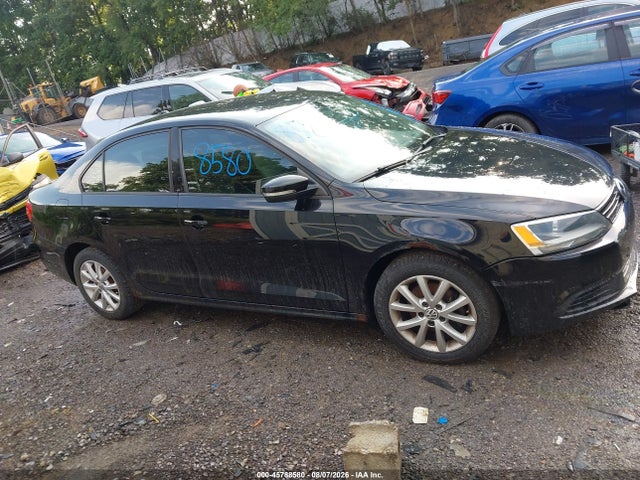 2011 Volkswagen Jetta 2.5l Se მანქანა იყიდება აუქციონზე, vin: 3VWDZ7AJ9BM327470, აუქციონის ნომერი: 45788580