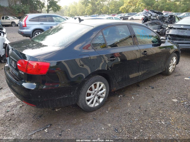 2011 Volkswagen Jetta 2.5l Se მანქანა იყიდება აუქციონზე, vin: 3VWDZ7AJ9BM327470, აუქციონის ნომერი: 45788580