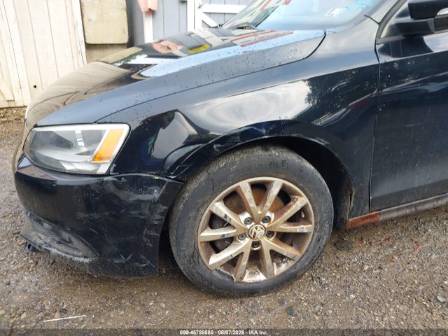 2011 Volkswagen Jetta 2.5l Se მანქანა იყიდება აუქციონზე, vin: 3VWDZ7AJ9BM327470, აუქციონის ნომერი: 45788580