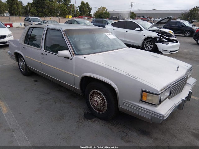 45788616 :رقم المزاد ، 1G6CB5150J4339336 vin ، 1988 Cadillac Fleetwood Delegance مزاد بيع