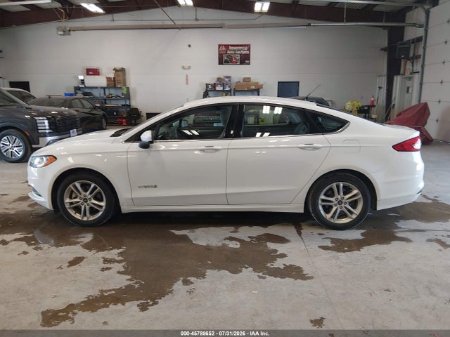 3FA6P0UU9JR278972 Ford Fusion Hybrid S