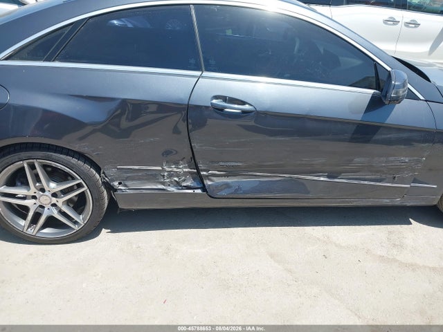 Продажа на аукционе авто 2014 Mercedes-benz E 350, vin: WDDKJ5KB0EF284158, номер лота: 45788653