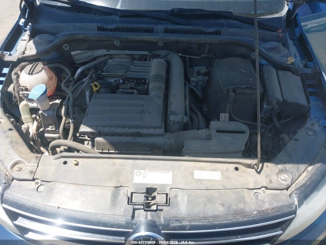 3VWDB7AJXHM338913 Volkswagen Jetta 1.4t Se