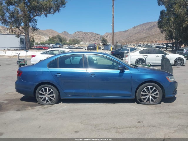 3VWDB7AJXHM338913 Volkswagen Jetta 1.4t Se