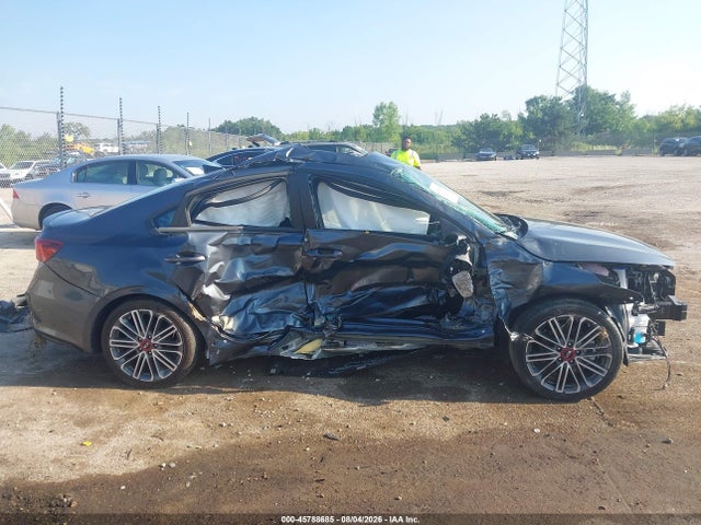 45788685 :رقم المزاد ، 3KPF44AC6ME398410 vin ، 2021 Kia Forte Gt مزاد بيع