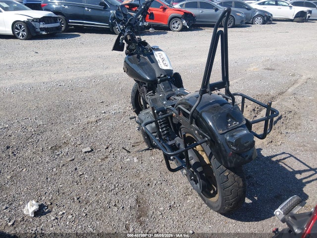 Harley-Davidson FXDLS 2017 1HD1GS818HC320992 Image 4
