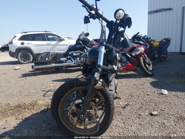 1HD1GS818HC320992 Harley-Davidson FXDLS