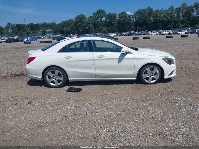 2016 Mercedes-benz Cla 250 მანქანა იყიდება აუქციონზე, vin: WDDSJ4EB9GN330133, აუქციონის ნომერი: 45788719