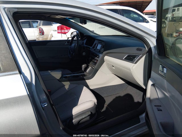 Hyundai SONATA SE 2015 5NPE24AF0FH220227 Image 5