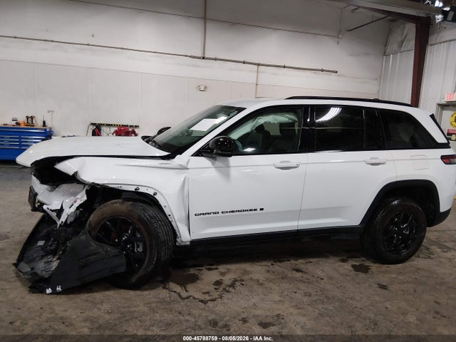 45788759 :رقم المزاد ، 1C4RJHAG0R8605679 vin ، 2024 Jeep Grand Cherokee Altitude 4x4 مزاد بيع