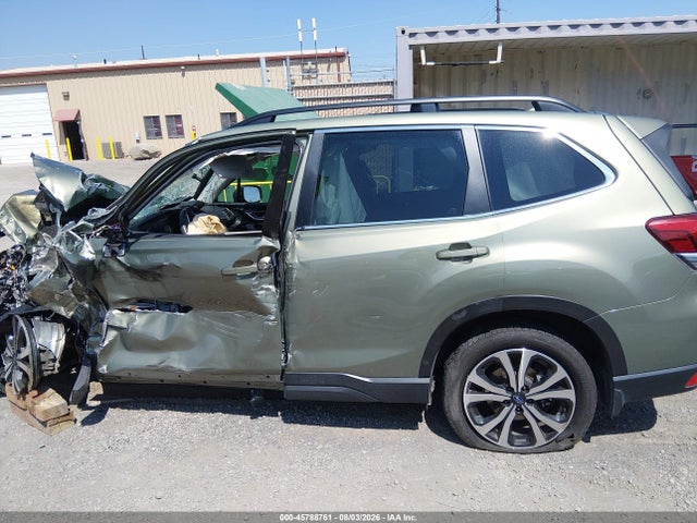 Subaru Forester Limited 2021 JF2SKAUC4MH566846 Image 13