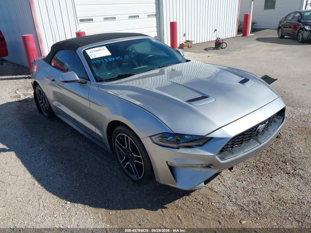 45788825 :رقم المزاد ، 1FATP8UH5L5138783 vin ، 2020 Ford Mustang Ecoboost Premium مزاد بيع