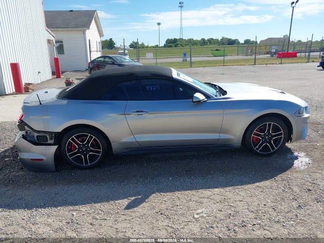 Продажа на аукционе авто 2020 Ford Mustang Ecoboost Premium, vin: 1FATP8UH5L5138783, номер лота: 45788825