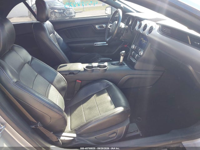 Продажа на аукционе авто 2020 Ford Mustang Ecoboost Premium, vin: 1FATP8UH5L5138783, номер лота: 45788825