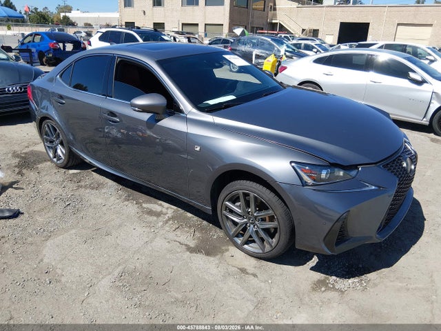 Lexus IS 300 2018 JTHBA1D29J5081705 main image