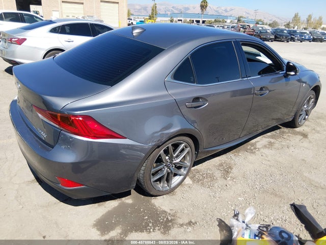 Lexus IS 300 2018 JTHBA1D29J5081705 Image 4