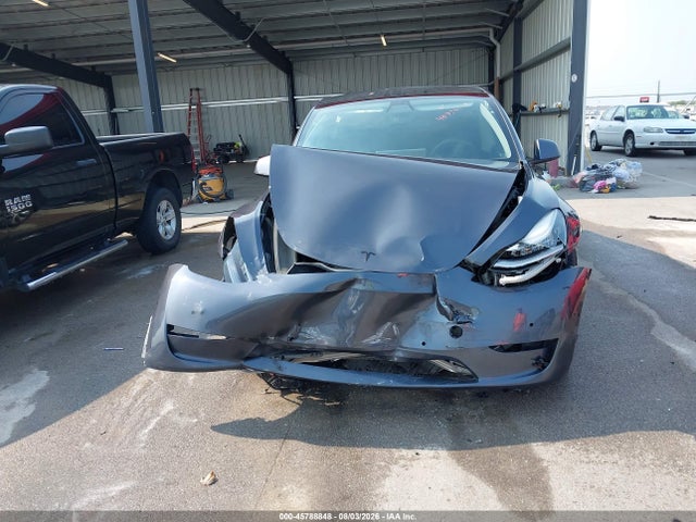 Продажа на аукционе авто 2020 Tesla Model Y Long Range Dual Motor All-wheel Drive, vin: 5YJYGDEE5LF030076, номер лота: 45788848