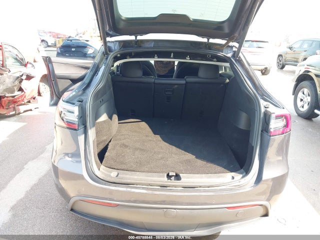 Продажа на аукционе авто 2020 Tesla Model Y Long Range Dual Motor All-wheel Drive, vin: 5YJYGDEE5LF030076, номер лота: 45788848