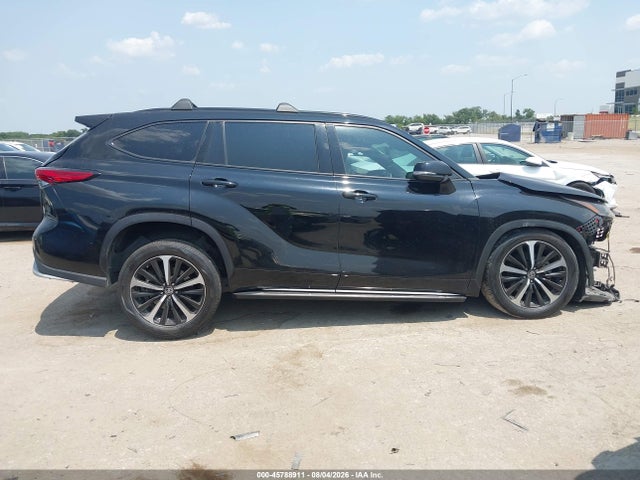 2021 Toyota Highlander Xse მანქანა იყიდება აუქციონზე, vin: 5TDLZRAH5MS063223, აუქციონის ნომერი: 45788911