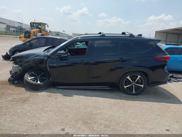 2021 Toyota Highlander Xse მანქანა იყიდება აუქციონზე, vin: 5TDLZRAH5MS063223, აუქციონის ნომერი: 45788911