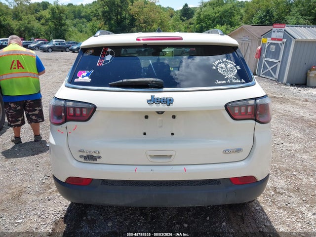 Продаж на аукціоні авто 2018 Jeep Compass Latitude 4x4, vin: 3C4NJDBB7JT114042, номер лоту: 45788935