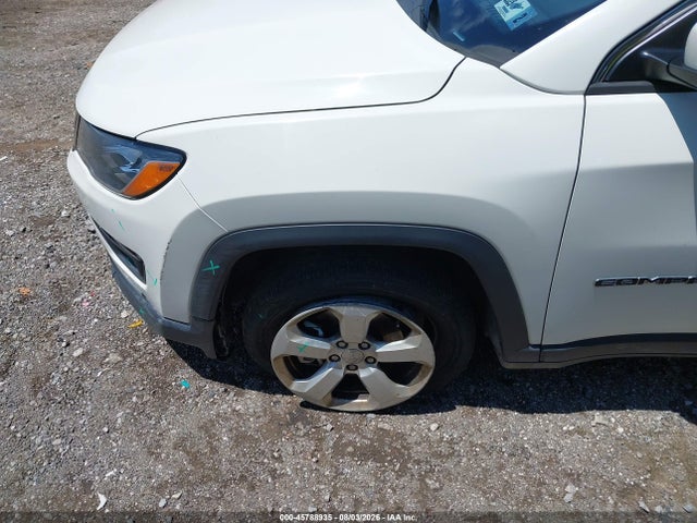 Продаж на аукціоні авто 2018 Jeep Compass Latitude 4x4, vin: 3C4NJDBB7JT114042, номер лоту: 45788935