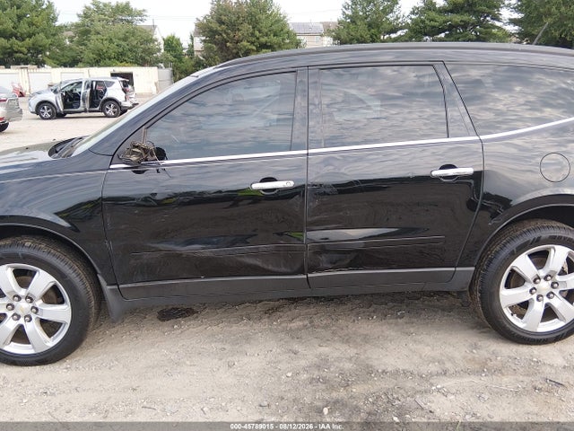 Продаж на аукціоні авто 2017 Chevrolet Traverse Lt, vin: 1GNKRGKD7HJ243017, номер лоту: 45789015