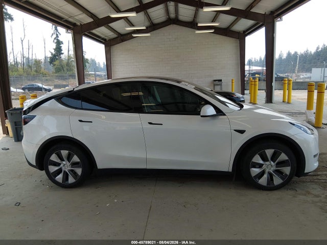 2023 Tesla Model Y Awd/long Range Dual Motor All-wheel Drive მანქანა იყიდება აუქციონზე, vin: 7SAYGDEE8PF886805, აუქციონის ნომერი: 45789021
