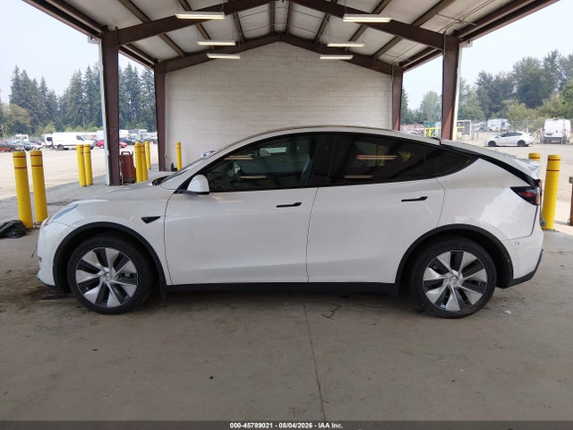 2023 Tesla Model Y Awd/long Range Dual Motor All-wheel Drive მანქანა იყიდება აუქციონზე, vin: 7SAYGDEE8PF886805, აუქციონის ნომერი: 45789021