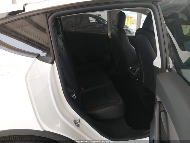 2023 Tesla Model Y Awd/long Range Dual Motor All-wheel Drive მანქანა იყიდება აუქციონზე, vin: 7SAYGDEE8PF886805, აუქციონის ნომერი: 45789021