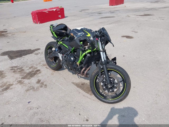 Продажа на аукционе авто 2022 Kawasaki Er650 L, vin: ML5EREL12NDA49968, номер лота: 45789049