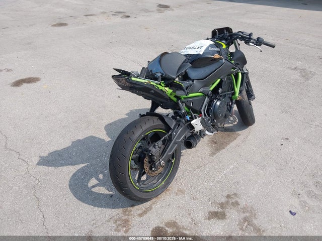 Продажа на аукционе авто 2022 Kawasaki Er650 L, vin: ML5EREL12NDA49968, номер лота: 45789049