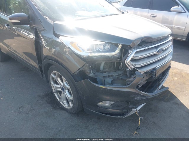 Ford Escape Titanium 2017 1FMCU9J90HUC10830 Image 6